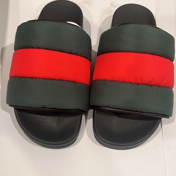 Brand new Gucci slide sandals with box - Picture 3 of 5